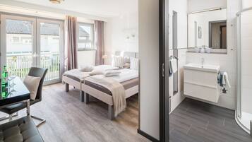 1 bedroom, iron/ironing board, WiFi, bed sheets