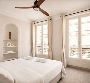 Appartement Deluxe, vue ville | Vue de la chambre