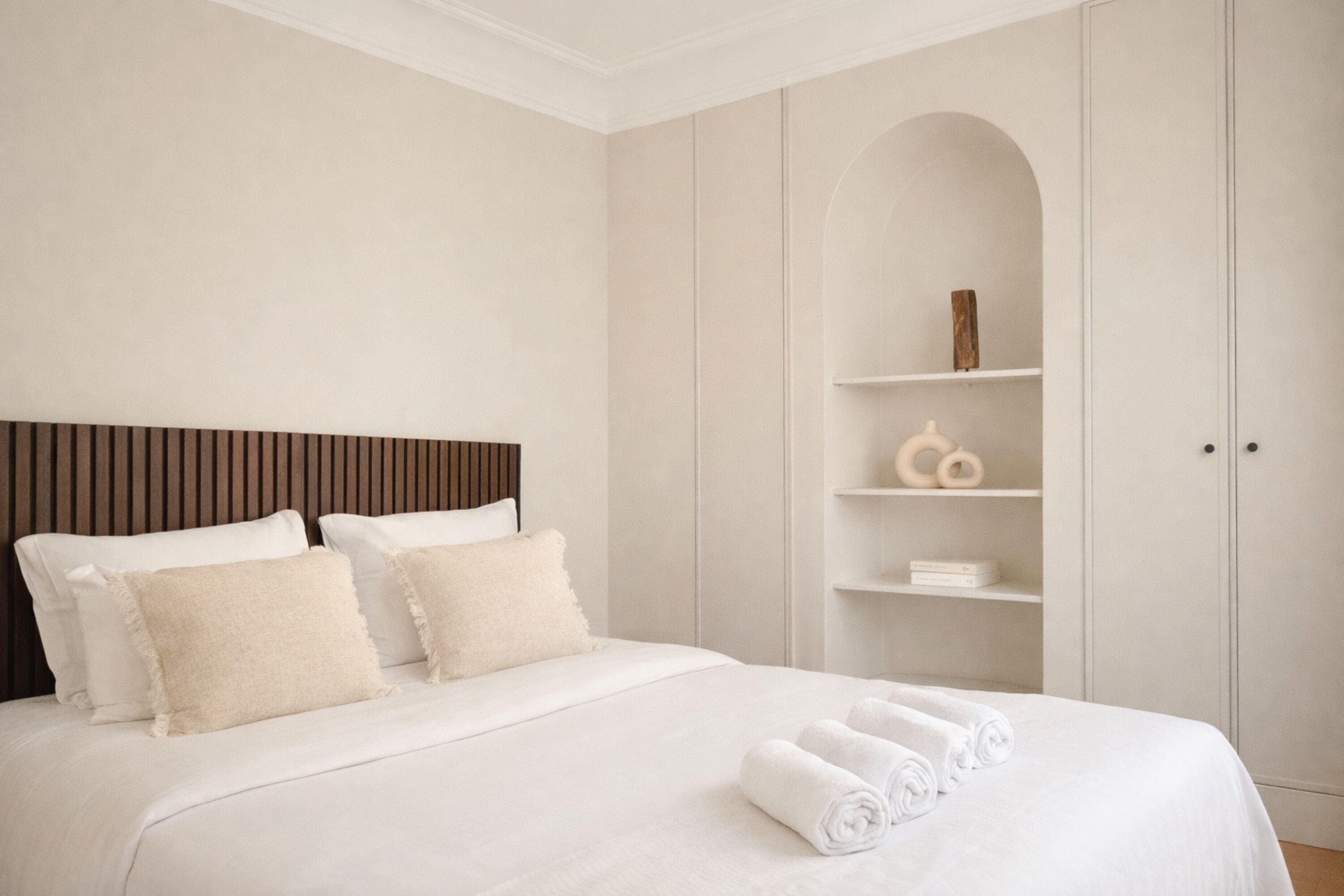 Deluxe Apartment, City View