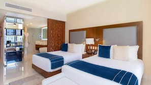 WiFi, bed sheets, wheelchair access