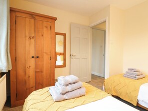 Cottage | 3 bedrooms, individually decorated, individually furnished, free WiFi - The Lodge (Belper)