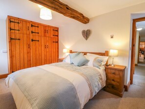 6 عدّة غرف نوم وبديكورات فريدة لكل غرفة وطراز فريد لكل وحدة