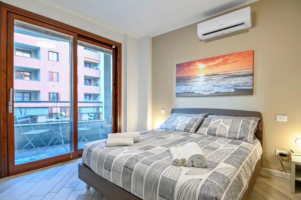 1 chambre, fer et planche à repasser, Wi-Fi, draps fournis