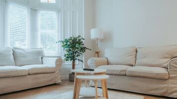 37-inch Smart TV with digital channels, Netflix, streaming services