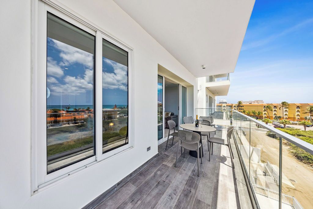 Comfort Condo | Terrace/patio