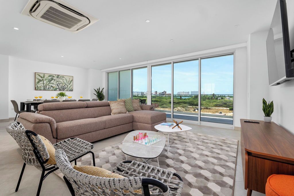 Luxury Apartment | Living area