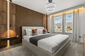 9 chambres, fer et planche à repasser, Wi-Fi, draps fournis