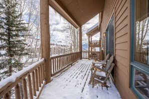 Imagen sin descripción, 4 de 84, botón