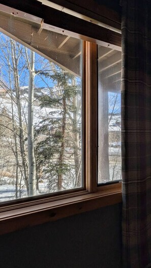 Nicht klassifiziertes Bild, 4 von 84, Schaltfläche