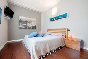 2 Schlafzimmer, Bügeleisen/Bügelbrett, WLAN, Bettwäsche