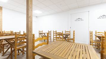 Dagelijks ontbijtbuffet inbegrepen