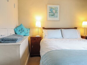 3 bedrooms, individually decorated, individually furnished, free WiFi