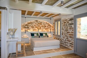 1 bedroom, iron/ironing board, WiFi, bed sheets - Villa 'Celini House 2' with Mountain View, Wi-Fi and Air Conditioning (Tinos)