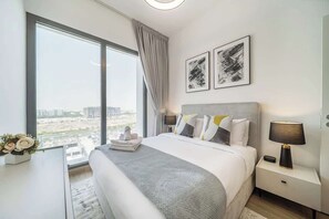 1 chambre, fer et planche à repasser, lit parapluie, Wi-Fi