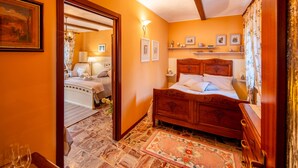 2 chambres, fer et planche à repasser, Wi-Fi gratuit, draps fournis