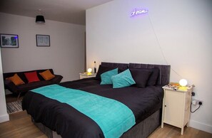 1 soverom, strykejern/-brett, wi-fi og sengetøy