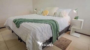 3 bedrooms, iron/ironing board, WiFi, bed sheets