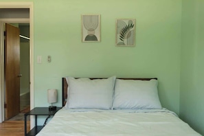 5 slaapkamers, reisbedje, gratis wifi, beddengoed