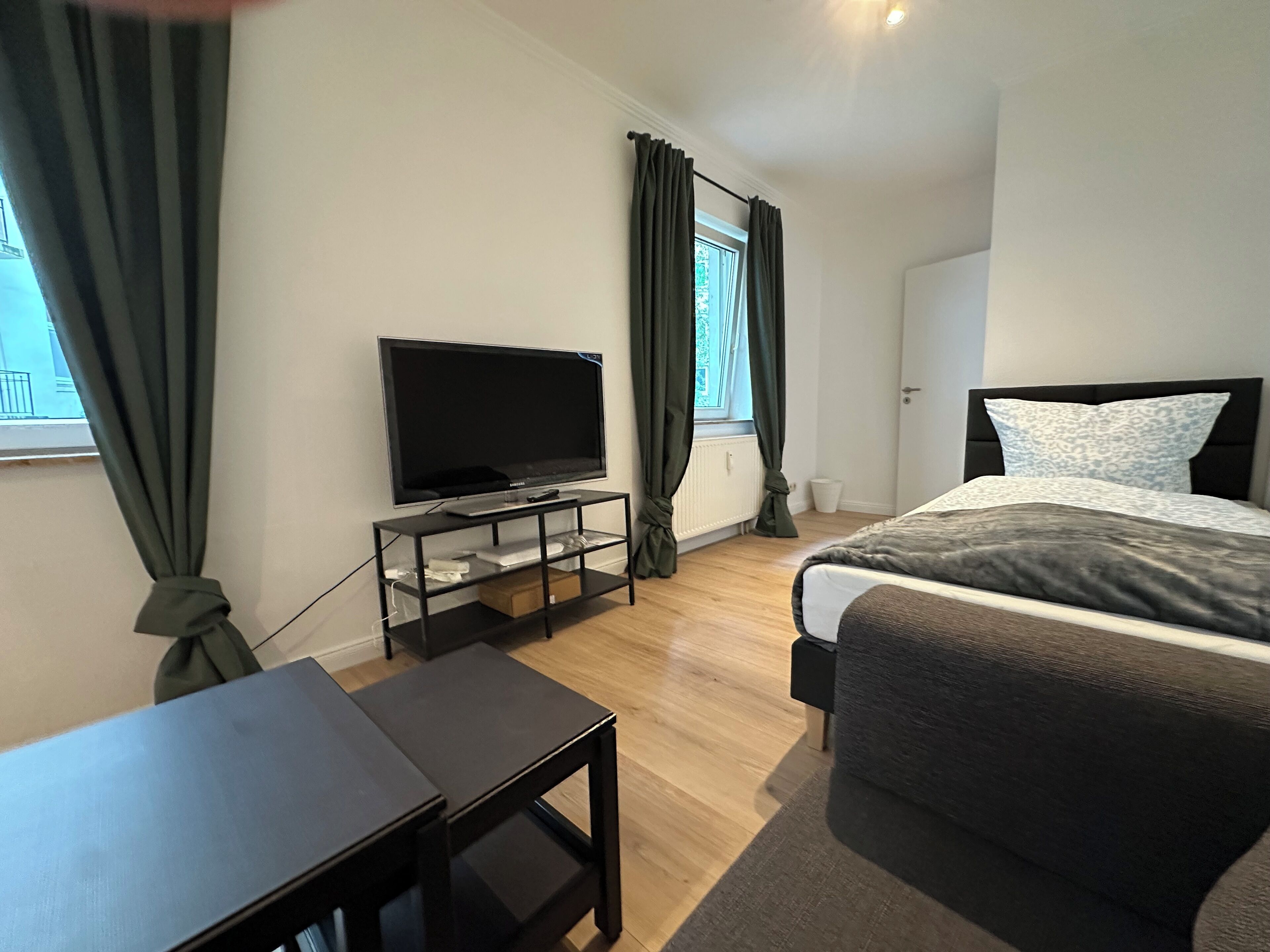 2 Schlafzimmer, Bügeleisen/Bügelbrett, WLAN, Bettwäsche