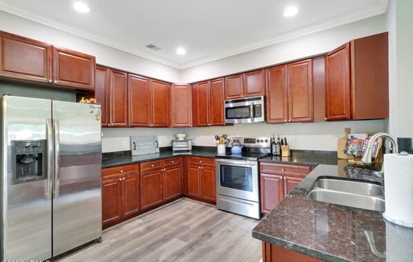 Microwave, stovetop, dishwasher