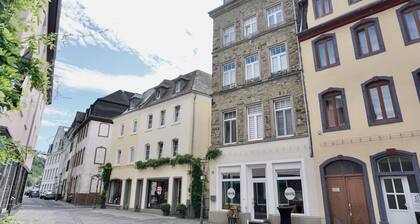 NEU| Modernes Apt | Altbau I Rheinnähe| Festungsblick | SmartTV