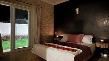 Cortinas opacas y sistema de insonorización