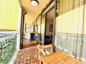 Apartamento, 1 habitación, accesible para personas con discapacidad, fumadores | Balcón
