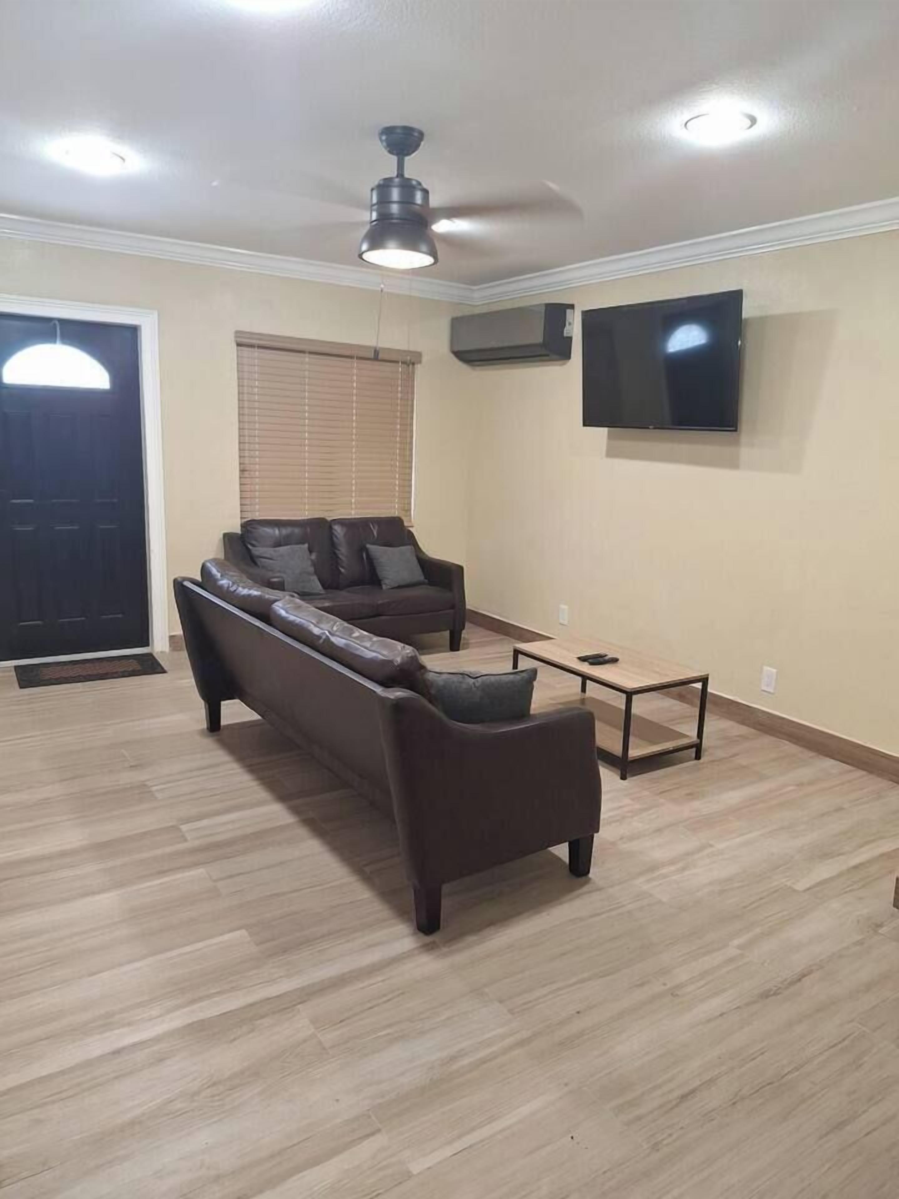 Televisión y futbolito 