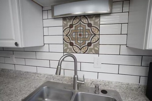 4BR/2BA Home – Fully Furnished King sized bed