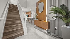 Interior - 7 BD/ 5.5 BA/ Windsor Cay (15952 CC) (Clermont)