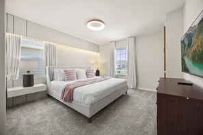 7 bedrooms, iron/ironing board, WiFi, bed sheets