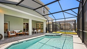 Pool - 7 BD/ 5.5 BA/ Windsor Cay (15952 CC) (Clermont)