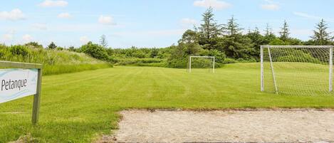 Appartement | Terrain de sport