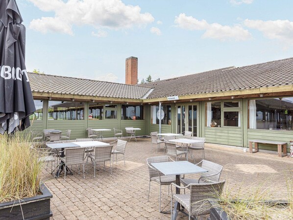 Apartment | Speisen im Freien