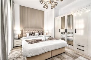 华丽公寓, 运河景观 | 客房内保险箱、特色装修、特色家居、遮光窗帘