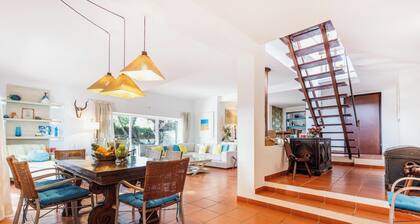 Villa Colares Retreat – Pool, Beach, Sintra