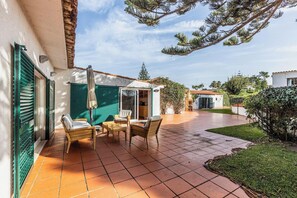Terrace/patio - Villa Colares Retreat – Pool, Beach, Sintra (Sintra)