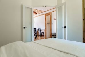 1 habitación, wifi gratis y ropa de cama