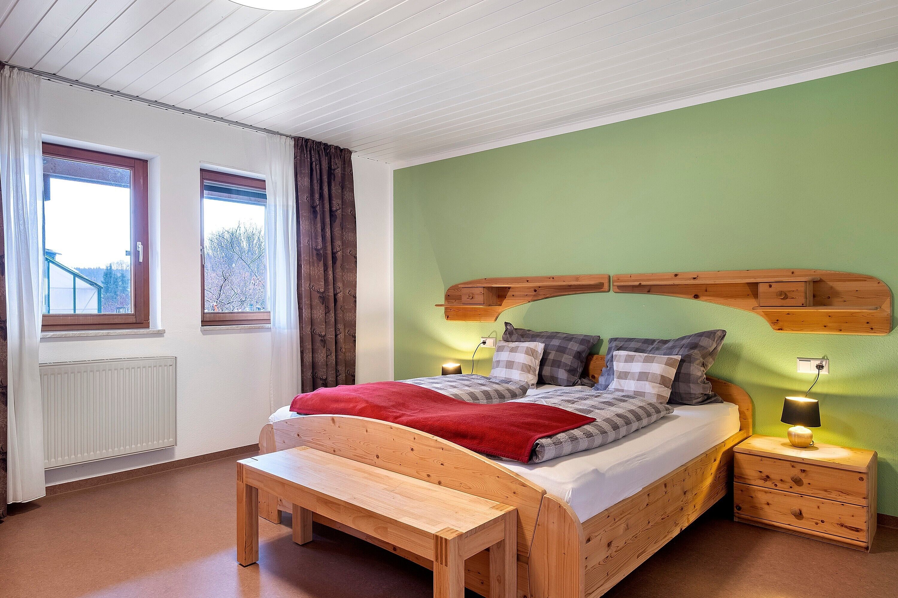 1 chambre, fer et planche à repasser, Wi-Fi, draps fournis