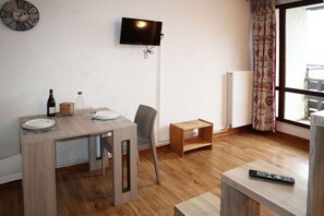 Dining - travelski home select - Résidence Le 1650 - Studio 2 personnes 305 (Les Orres)