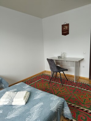 Standard Room, Mountain View