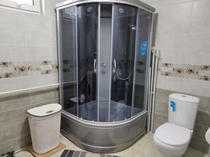 Bathroom - Travel Around Guest House (Kochkor)