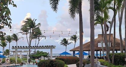 Relaxed Beachfront Resort Villas, JULY 24-31/2026