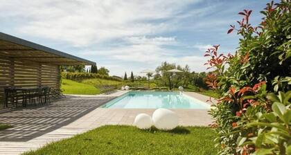 Stone House - Winery Stay