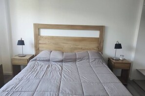 1 室のベッドルーム、WiFi、ベッドシーツ