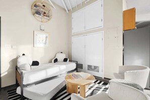 1 室のベッドルーム、アイロン / アイロン台、WiFi、ベッドシーツ