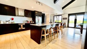 Private kitchen - Four Bedroom Riverfront Villa 62 (Nadi)
