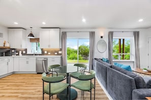 Classic House, Bay View | In-room dining