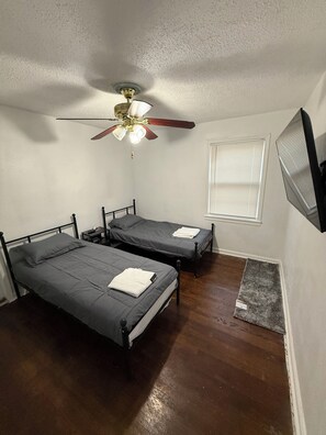 4 soveværelser, strygejern/strygebræt, Wi-Fi, sengetøj