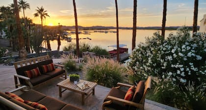 NEW LISTING The 9 Palms River House is where the Old West meets Lake House charm